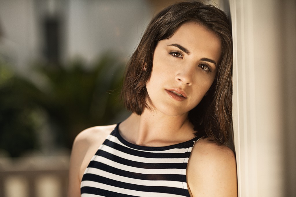Les filles à la mer. Bob si, ma destrutturato! Scalato e naturalmente mosso si ribella alle regole del bon ton.