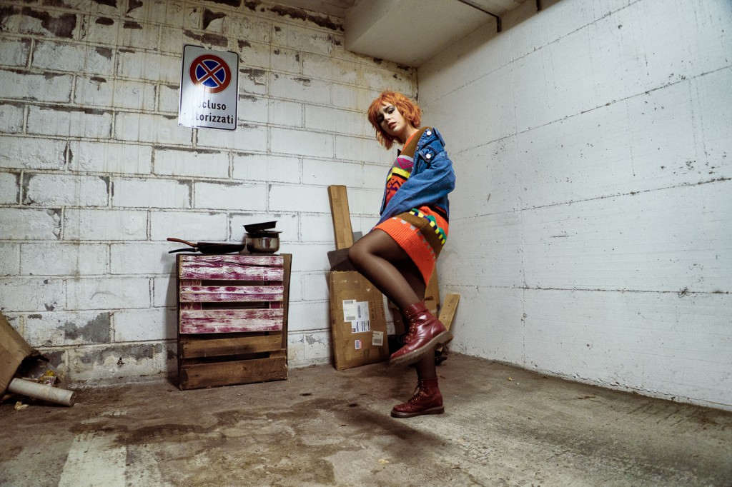 A/I 2019/20 Mood punk per il bob disconnesso nei toni saturi del rame.